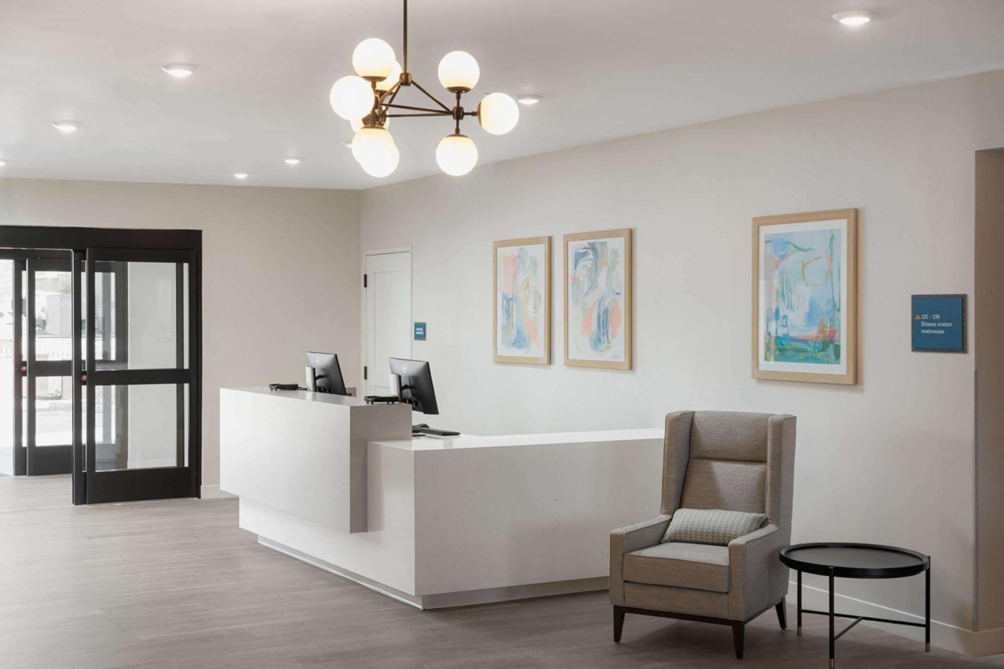 Waterwalk Extended Stay By Wyndham Jacksonville Deerwood Pk Exterior photo
