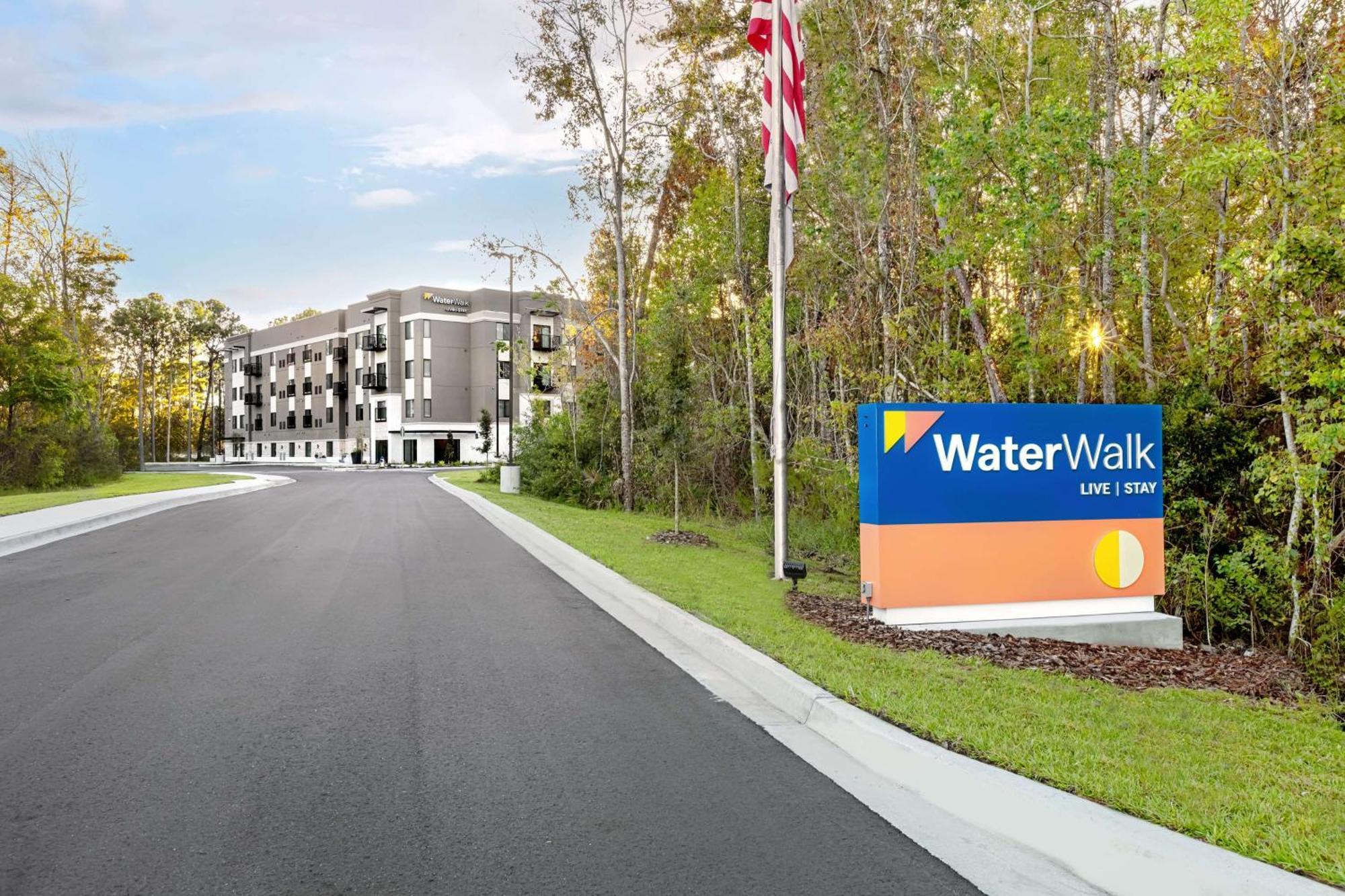Waterwalk Extended Stay By Wyndham Jacksonville Deerwood Pk Exterior photo