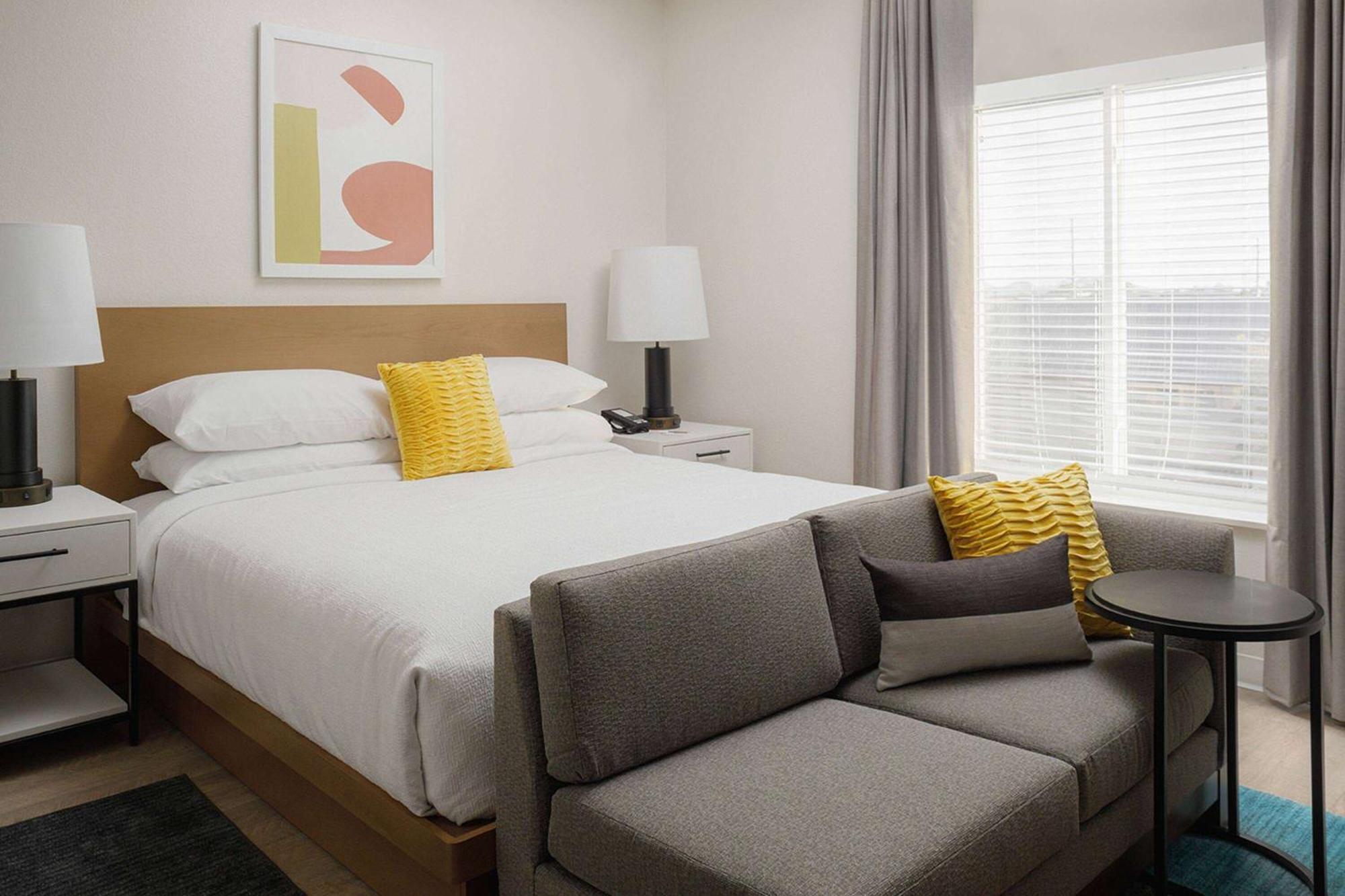 Waterwalk Extended Stay By Wyndham Jacksonville Deerwood Pk Exterior photo